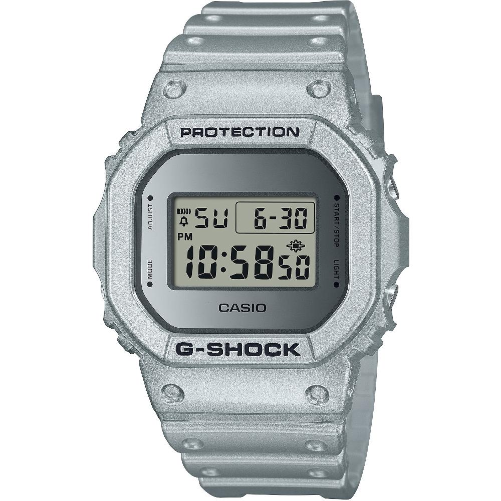 Casio DW-5600FF-8ER